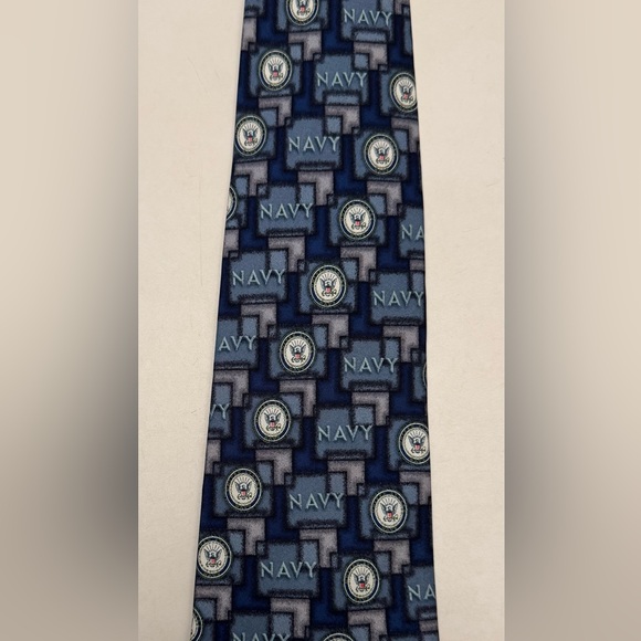 Eagles Wings 100% Silk US Navy Emblem Men’s Neck Tie 100% Silk Military Navy Tie - Picture 2 of 6